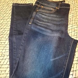 Maurices Everflex High Rise Jeans size 14